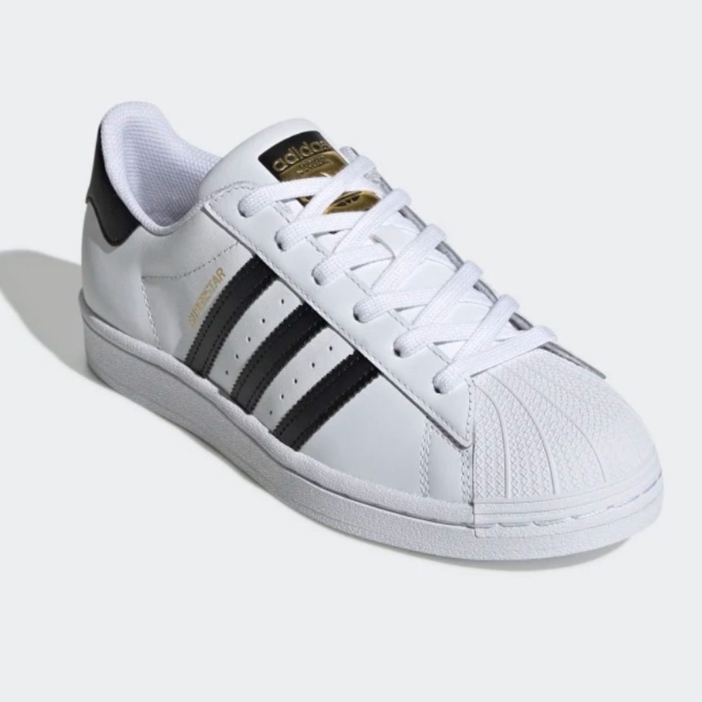 Superstar shoes. - Picture 2 of 5